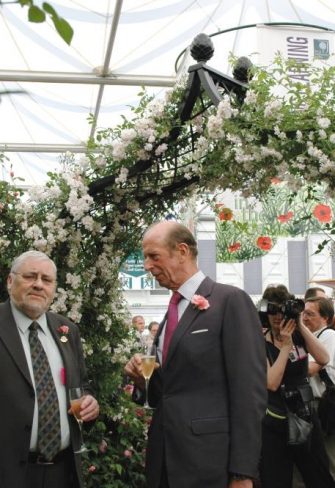 Victorian Metal Rose Arch Brighton-Chelsea-Flower-Show