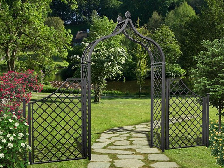 Brighton Garden Arch with High Fence. Galvanised & powder coated steel.