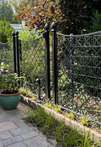 Metal fence panels by Classic Garden Elements