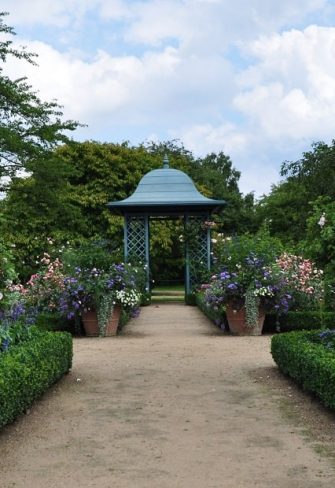 Classic Garden Elements' Wallingford Gazebo and two garden obelisks at the Ellerhoop Arboretum near Hamburg