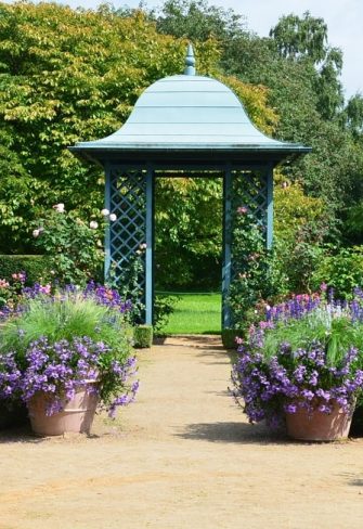 The Wallingford Gazebo by Classic Garden Elements at the Ellerhoop Arboretum near Hamburg