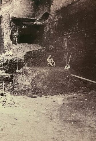 Boxer at Rest – Photo at Discovery Site, March 1885 © Classic Garden Elements